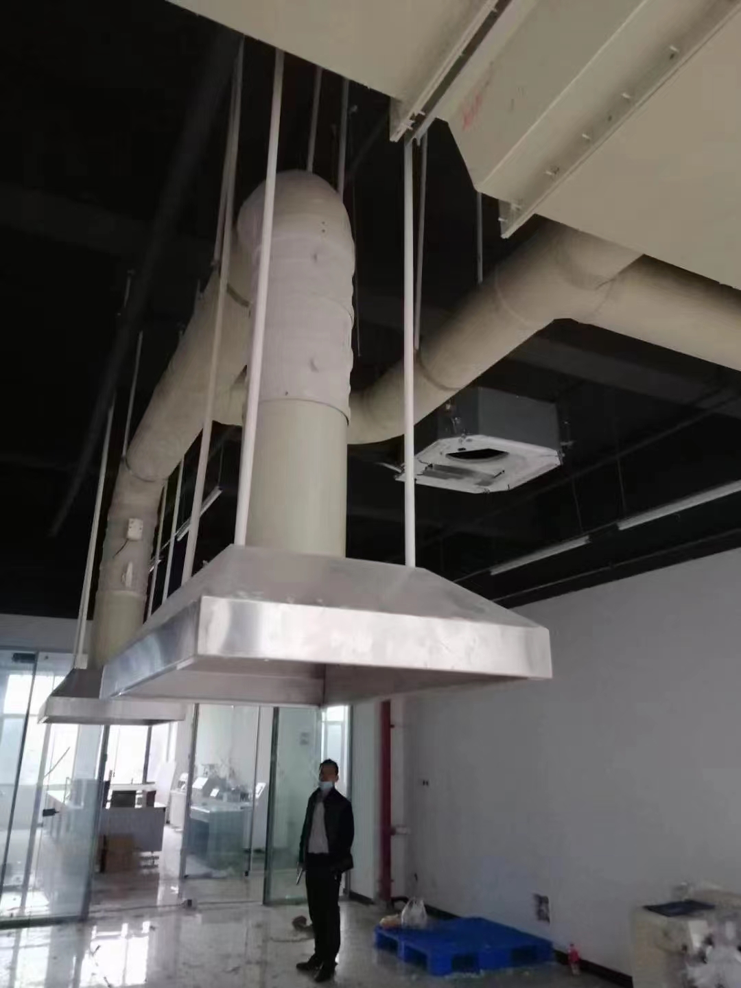 盛秦風告訴抽風機的特點及做抽風排煙工程要了解哪些？