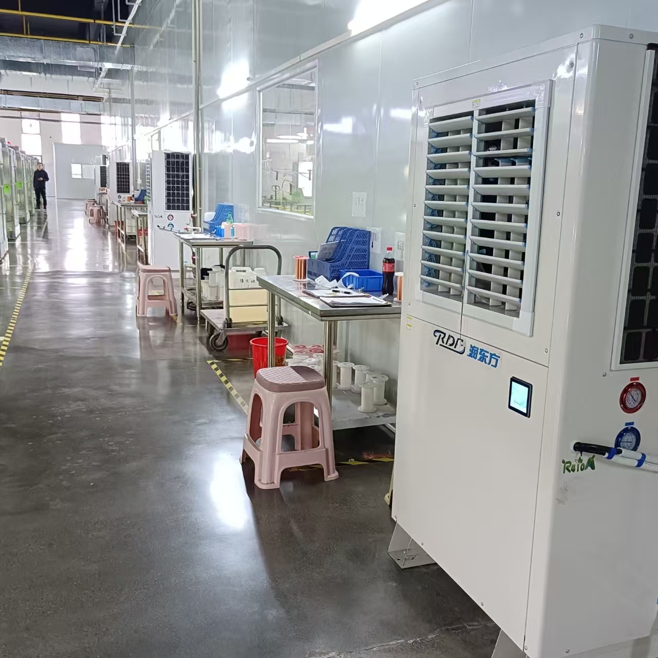 車間降溫用工業(yè)省電空調(diào)的優(yōu)勢(shì)多，車間降溫設(shè)備找盛秦風(fēng)